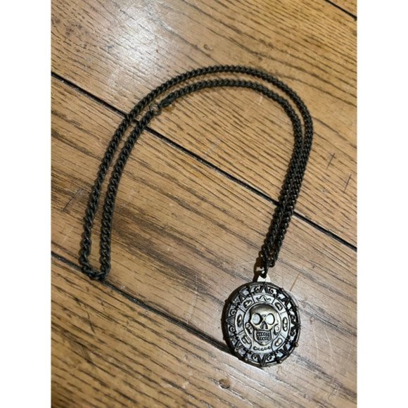 Pirates of the Caribbean Gold Coin Necklace - Picture 4 of 4